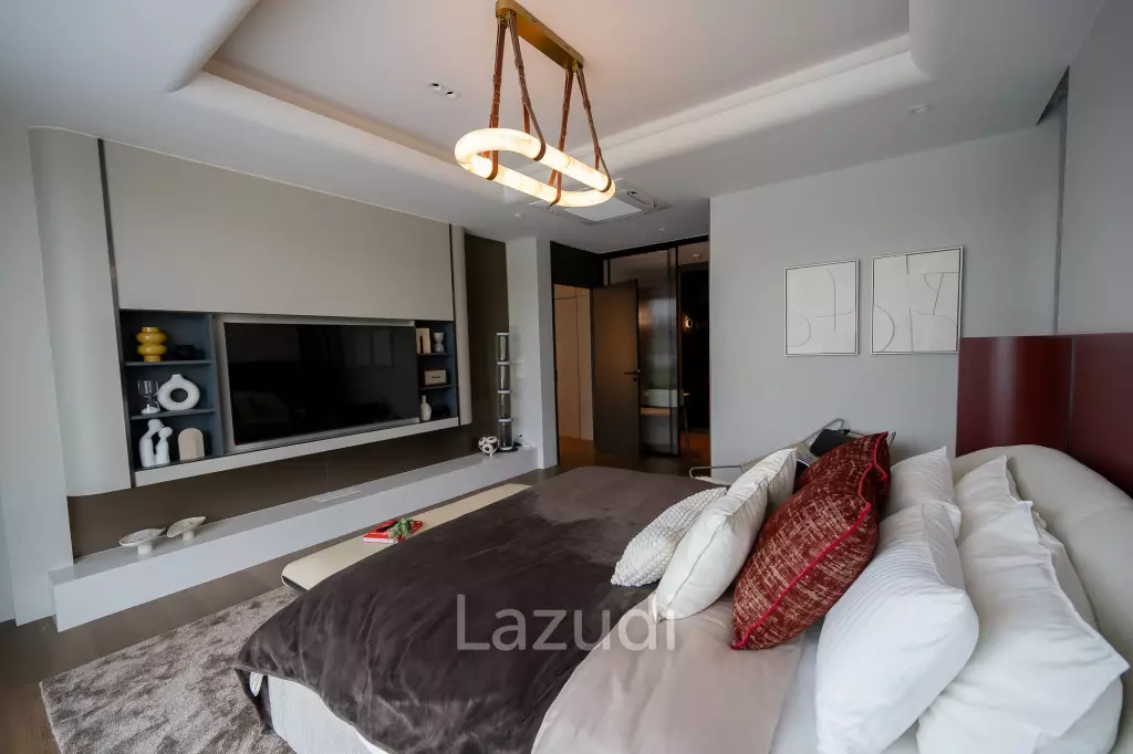 4 Bedrooms 6 Bathrooms 505 SQ.M. Veera Grand Pattaya