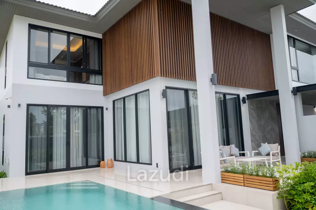 4 Bedrooms 6 Bathrooms 505 SQ.M. Veera Grand Pattaya