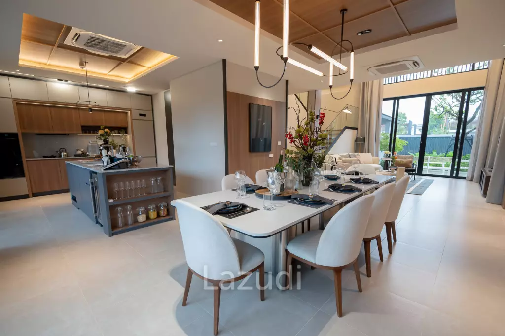 4 Bedrooms 6 Bathrooms 505 SQ.M. Veera Grand Pattaya