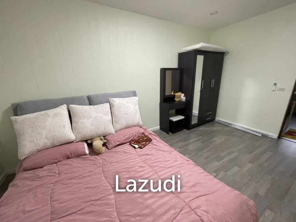 Commercial Townhouse for rent in Bang Rak Bangkok