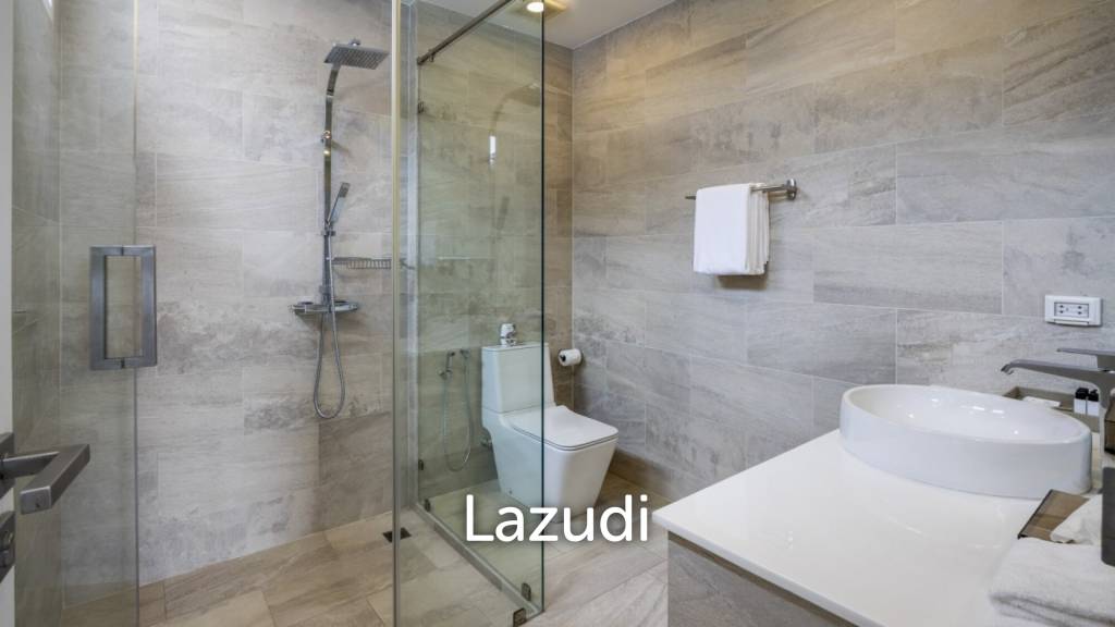 Modern Standalone 3-Bedroom Pool Villa for Sale in Soi Pasak