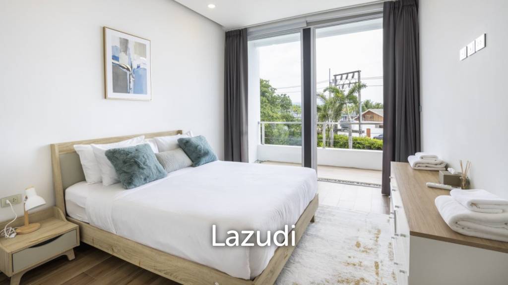 Modern Standalone 3-Bedroom Pool Villa for Sale in Soi Pasak