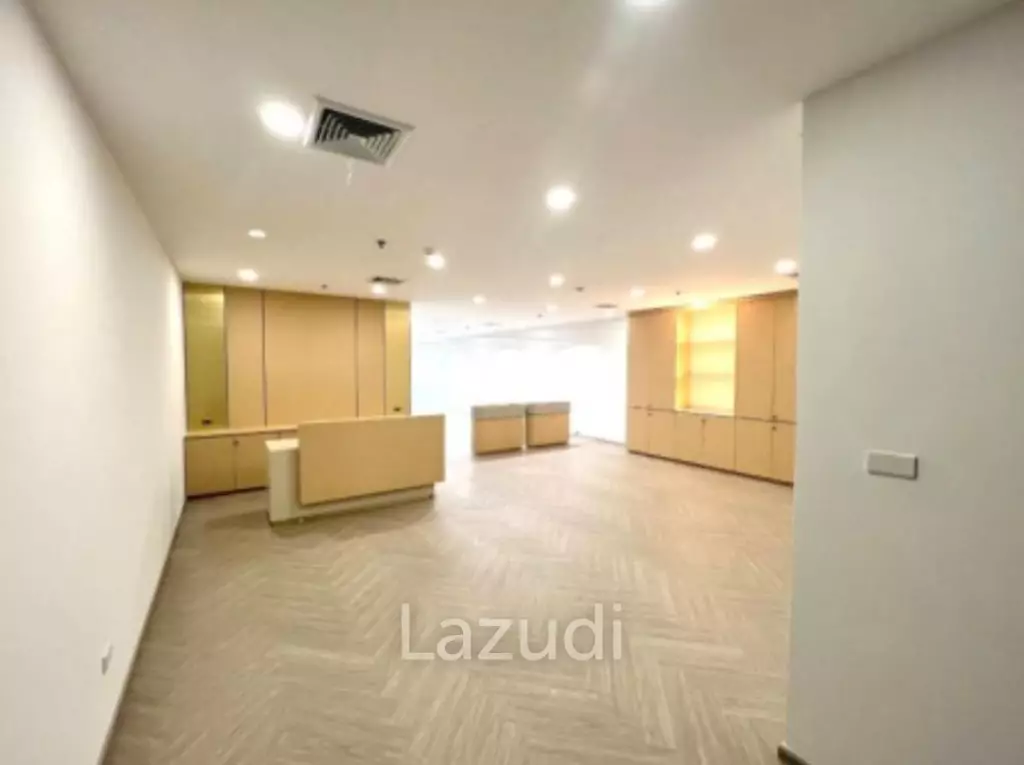 Spacious Office Space for Sale at Interlink Tower