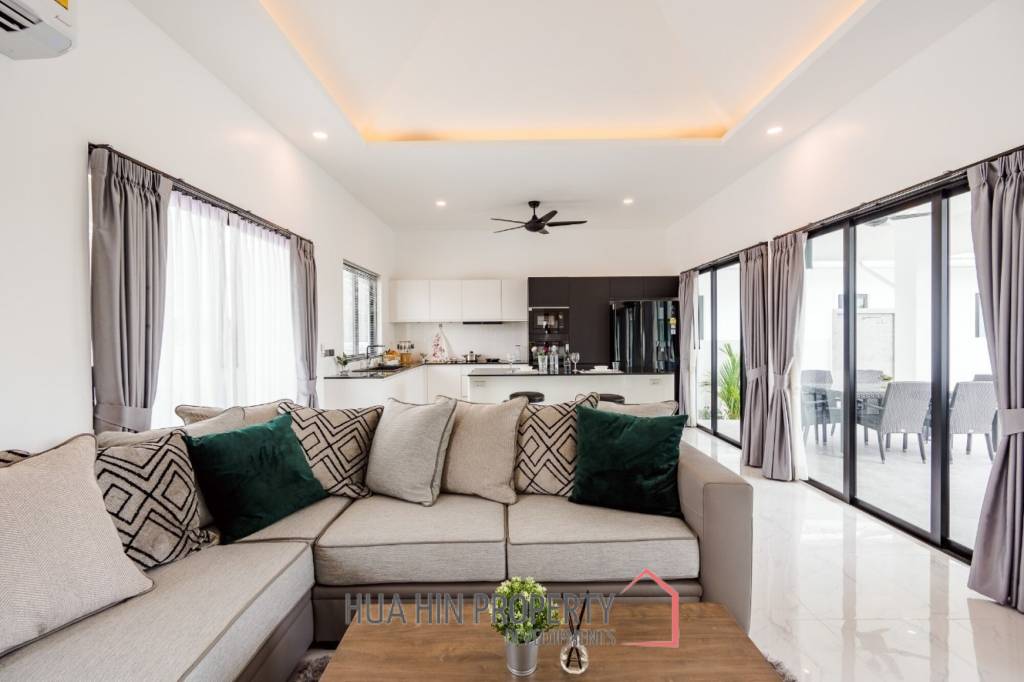 3 Bed 2 Bath 256 SQ,M Botanica Hua Hin