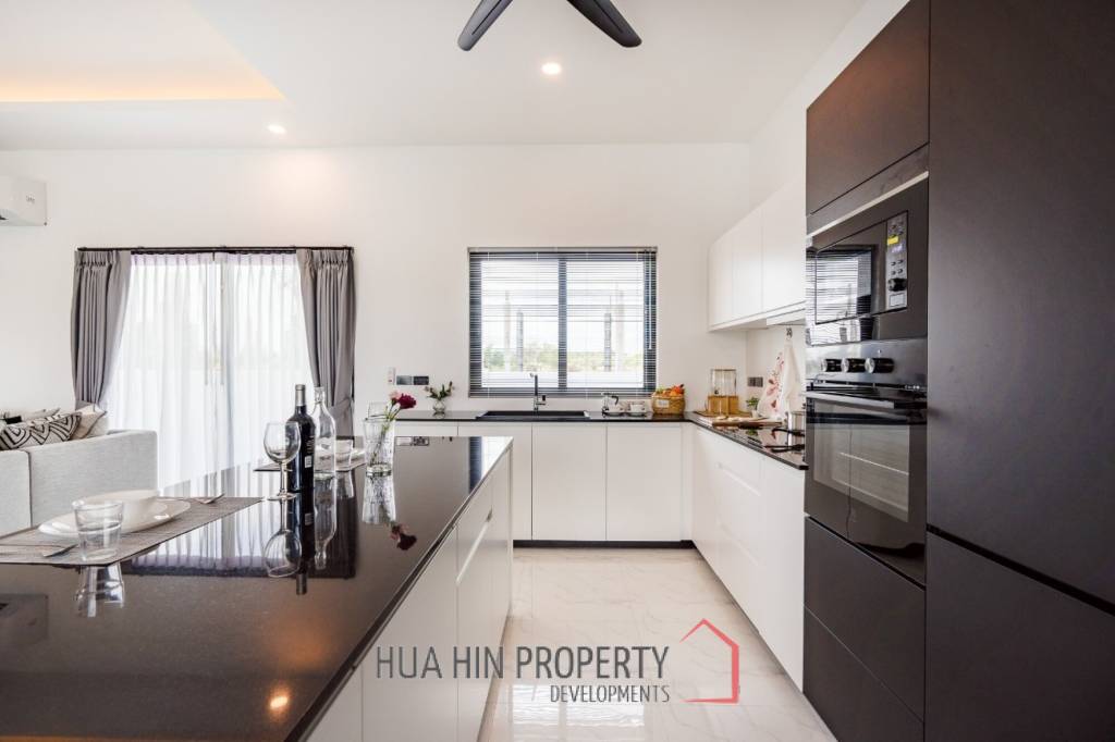3 Bed 2 Bath 256 SQ,M Botanica Hua Hin