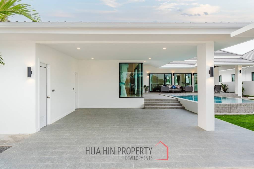 3 Bed 2 Bath 256 SQ,M Botanica Hua Hin