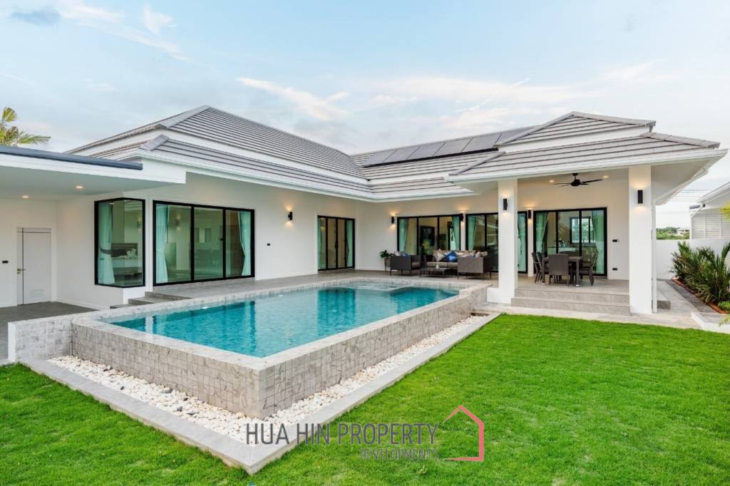 3 Bed 2 Bath 256 SQ,M Botanica Hua Hin