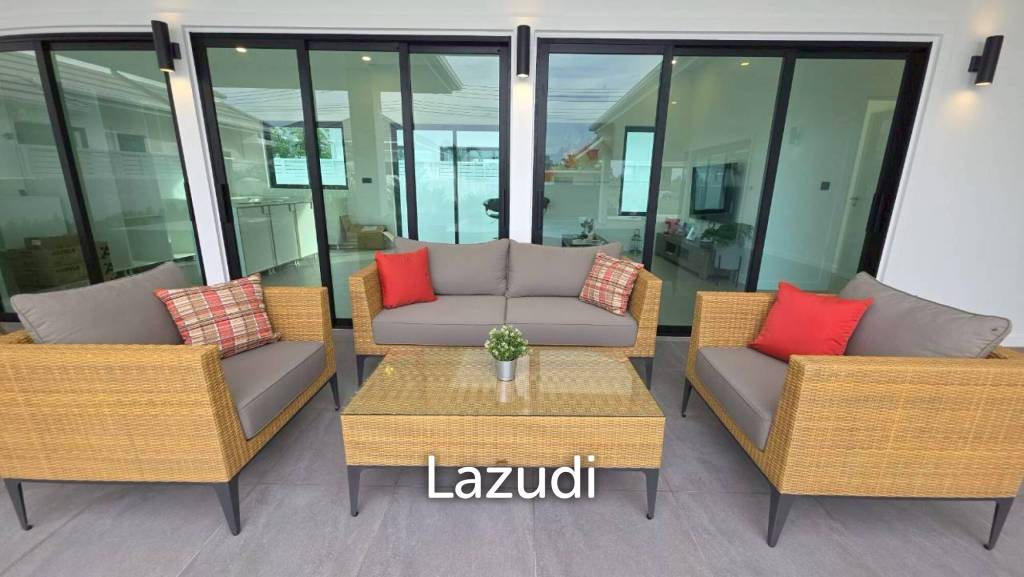 Luxury Modern Villa with Private Pool in Hua Hin