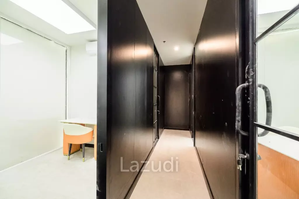 Premium Fully Furnished Office in Huai Khwang