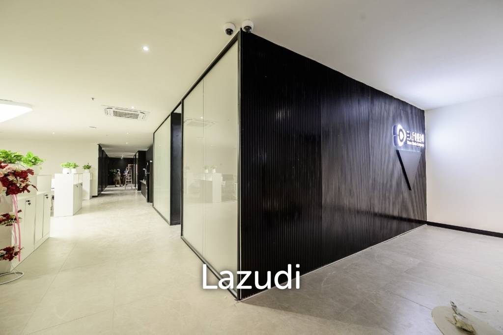 Premium Fully Furnished Office in Huai Khwang