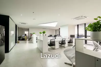 Premium Fully Furnished Office in Huai Khwang