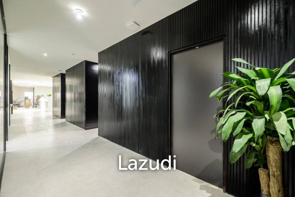 Premium Fully Furnished Office in Huai Khwang