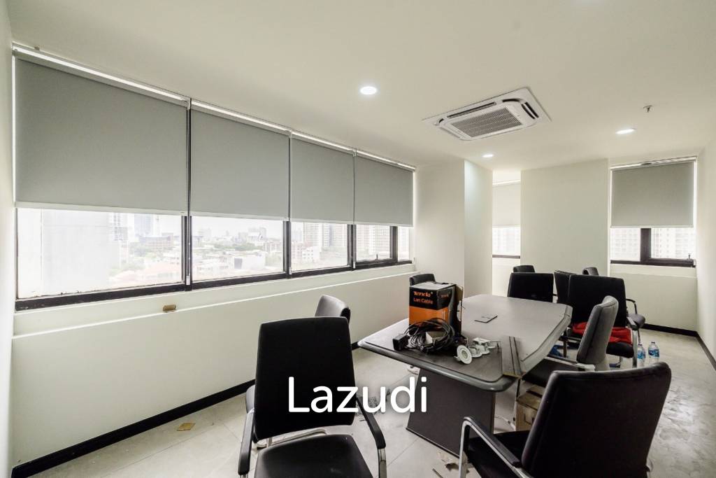 Premium Fully Furnished Office in Huai Khwang