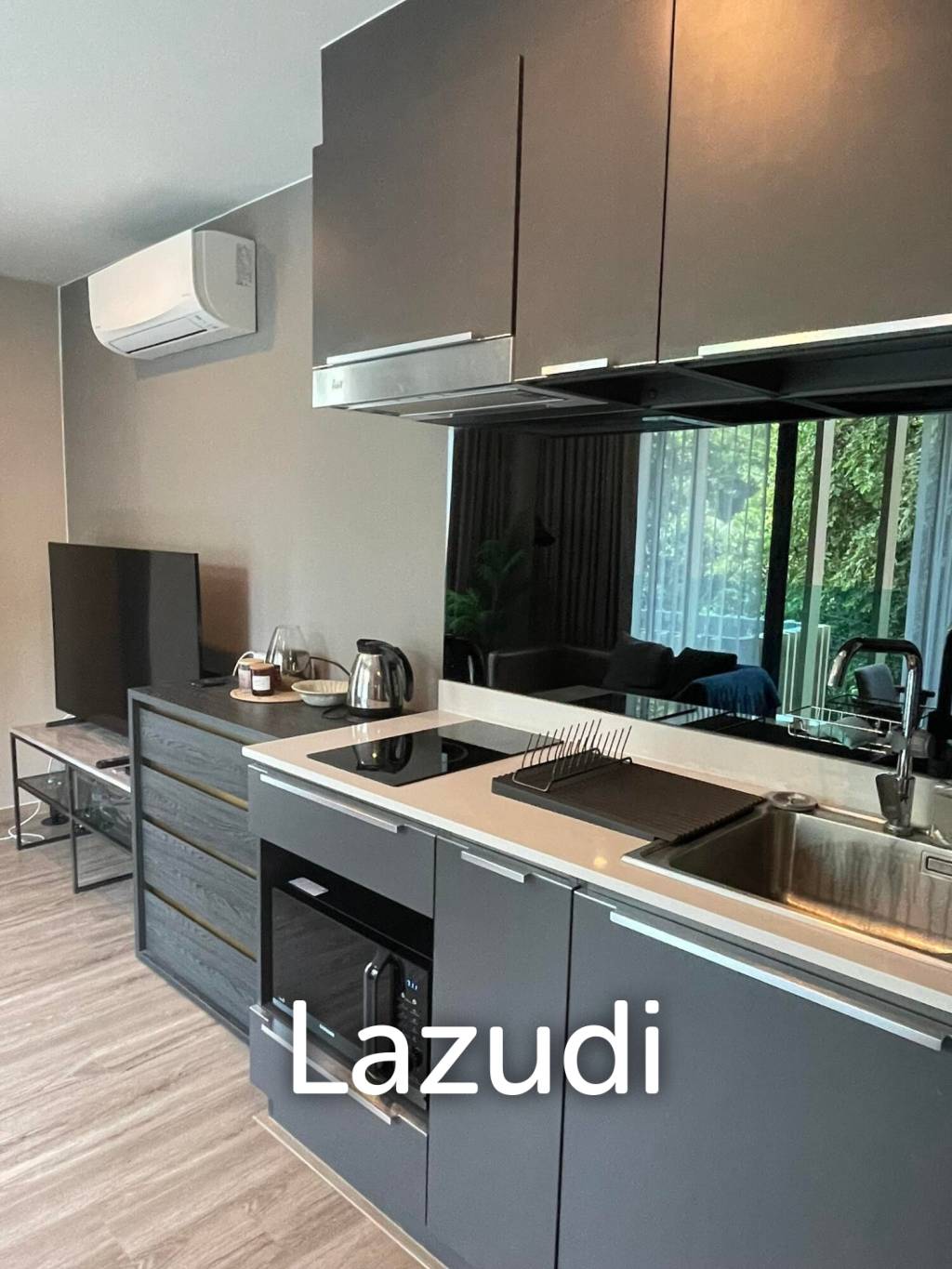 1 Bedroom 1 Bathroom 35 Sq.m The Teak Sukhumvit 39