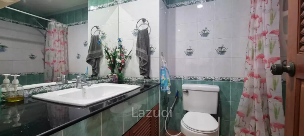 1 Bedroom 1 Bathroom 72 SQ.M. Angket Condominium