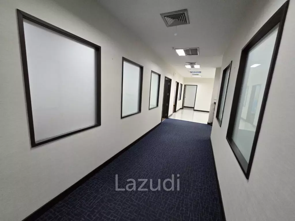 CTI Tower Modern Office Space in Khlong Toei Bangkok