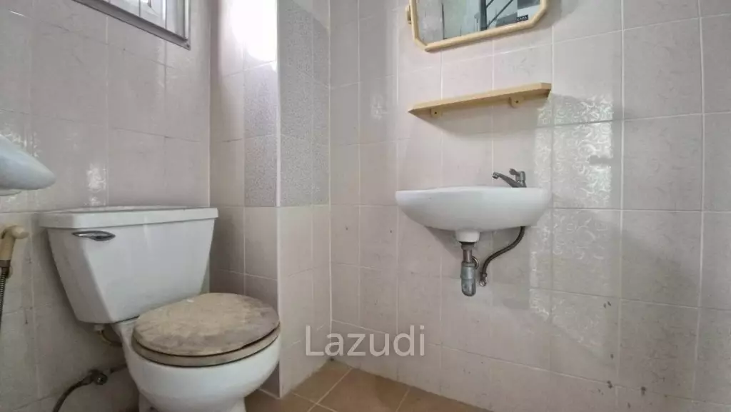 4 Beds 3 Baths 192 SQ.M. Commercial Building