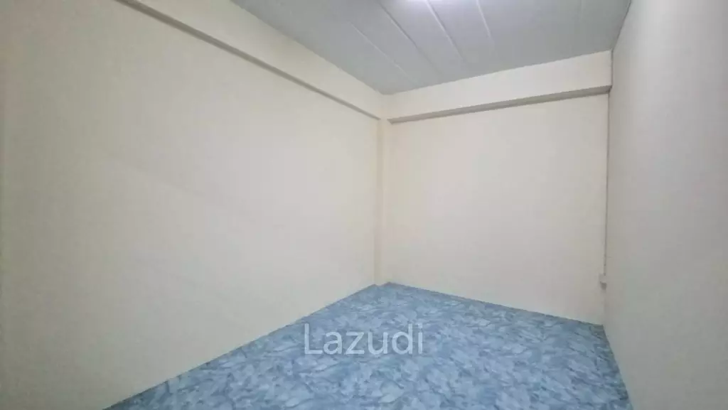 4 Beds 3 Baths 192 SQ.M. Commercial Building
