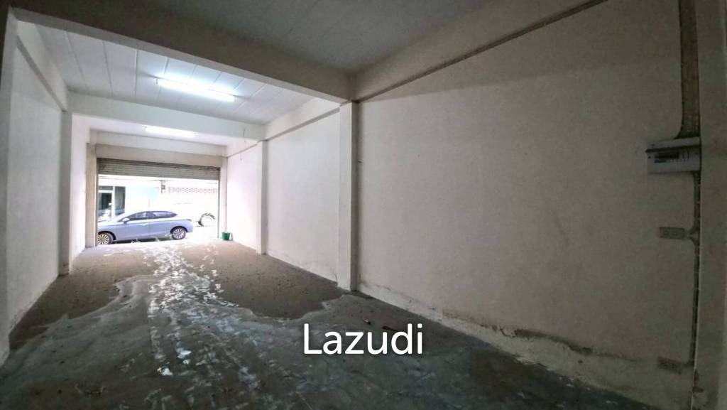 4 Beds 3 Baths 192 SQ.M. Commercial Building