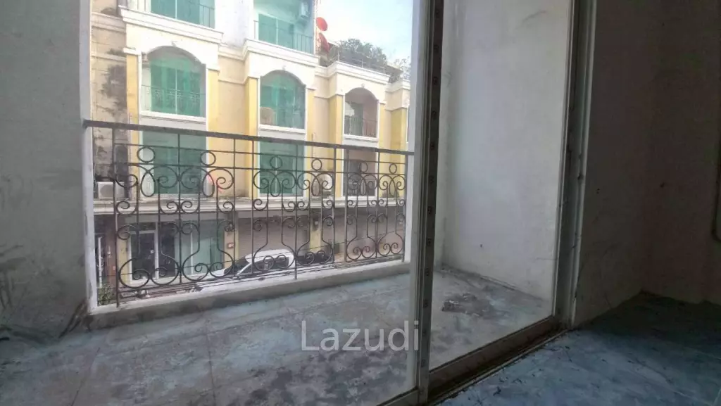 4 Beds 3 Baths 192 SQ.M. Commercial Building