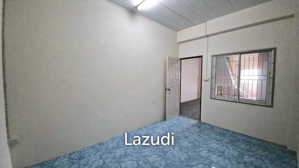 4 Beds 3 Baths 192 SQ.M. Commercial Building