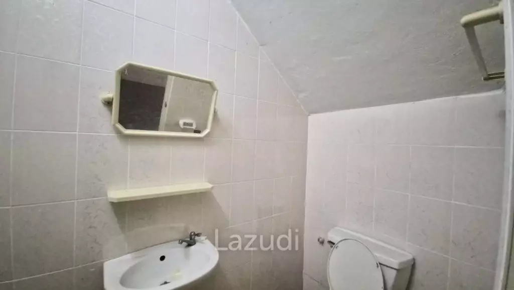4 Beds 3 Baths 192 SQ.M. Commercial Building