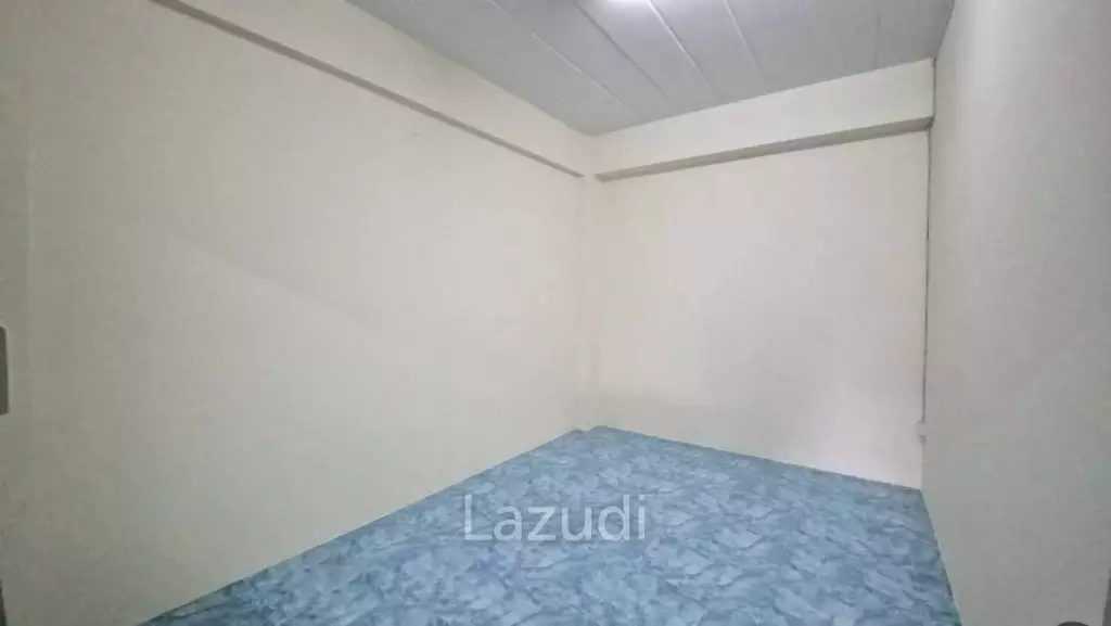 4 Beds 3 Baths 192 SQ.M. Commercial Building