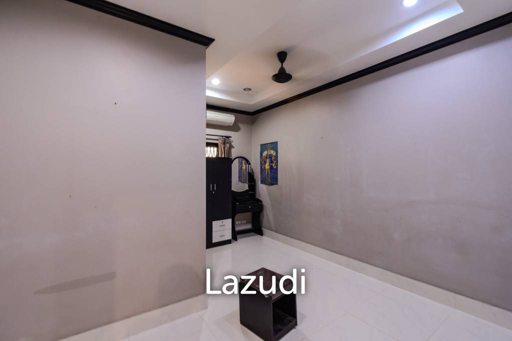 3,600 ตร.ม 5 เตียง บ้าน For ขาย