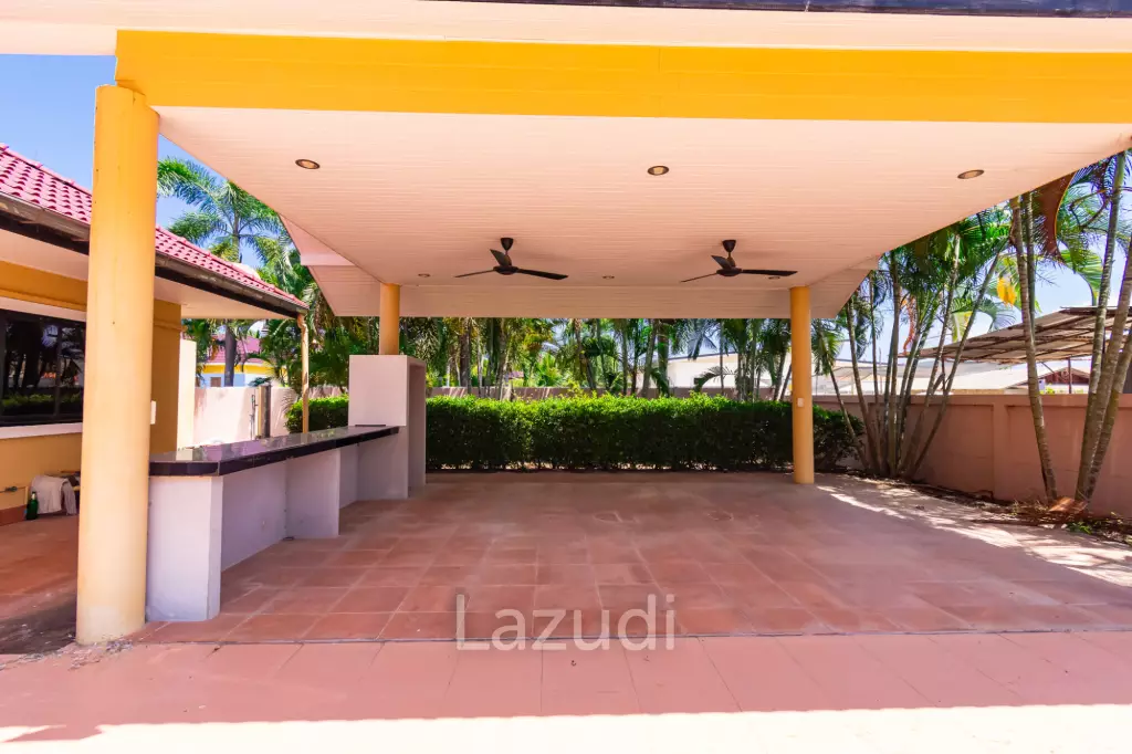 Stunning 5 Bed Pool  Villa at Wangphong, Pranburi