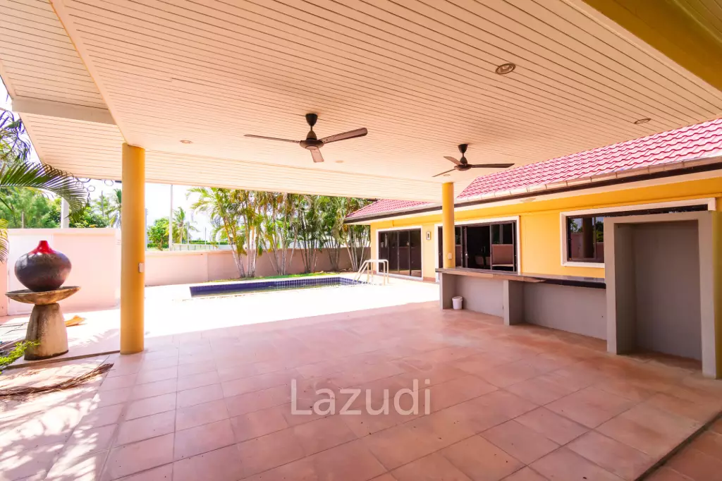 Stunning 5 Bed Pool  Villa at Wangphong, Pranburi