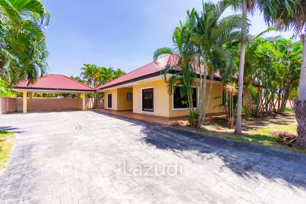 Stunning 5 Bed Pool  Villa at Wangphong, Pranburi