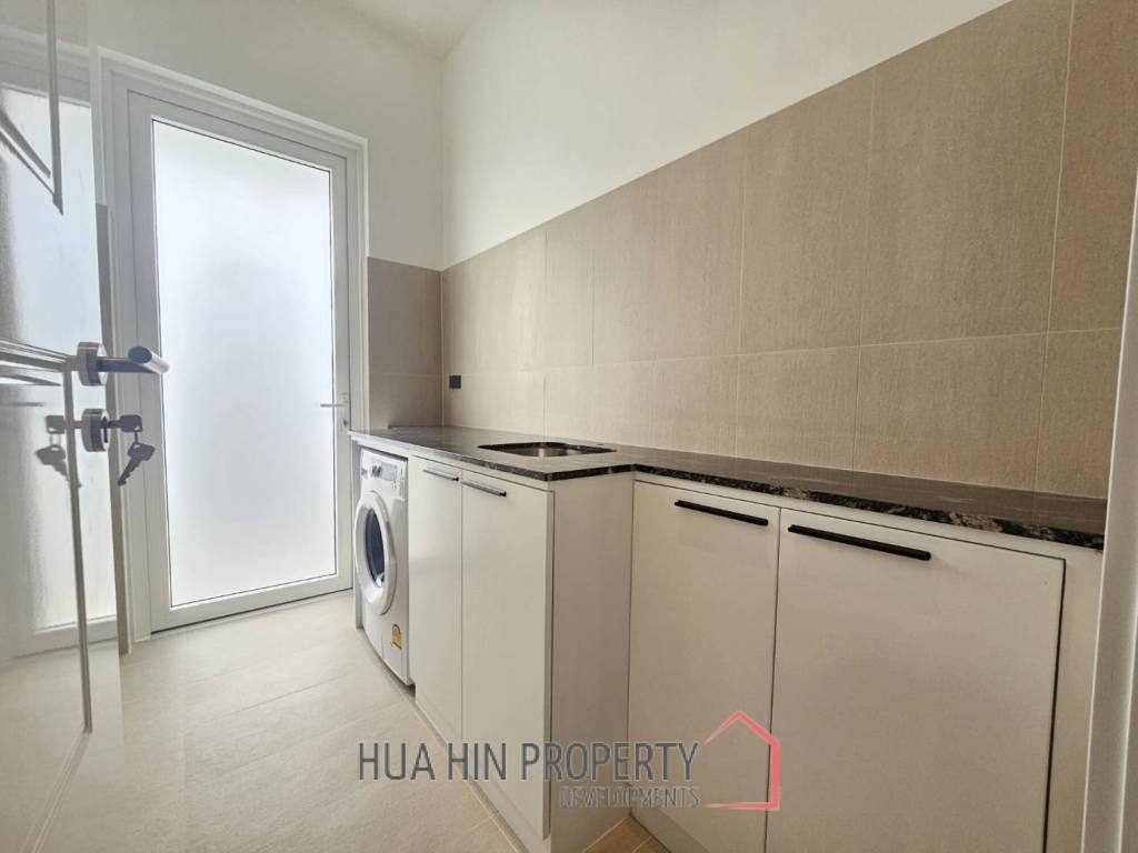 3 Bed 3 Bath 299 SQ,M The Clouds Hua Hin 3