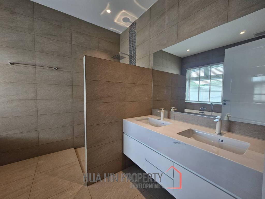 3 Bed 3 Bath 299 SQ,M The Clouds Hua Hin 3