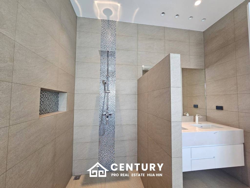 3 Bed 3 Bath 299 SQ,M The Clouds Hua Hin 3