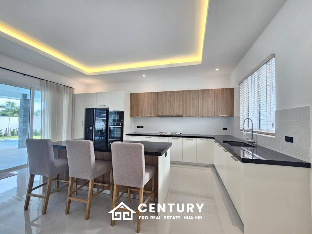 3 Bed 3 Bath 299 SQ,M The Clouds Hua Hin 3