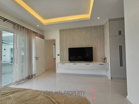 3 Bed 3 Bath 299 SQ,M The Clouds Hua Hin 3