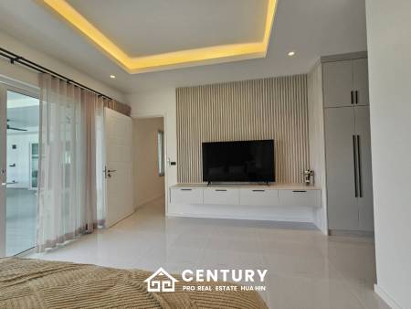 3 Bed 3 Bath 299 SQ,M The Clouds Hua Hin 3