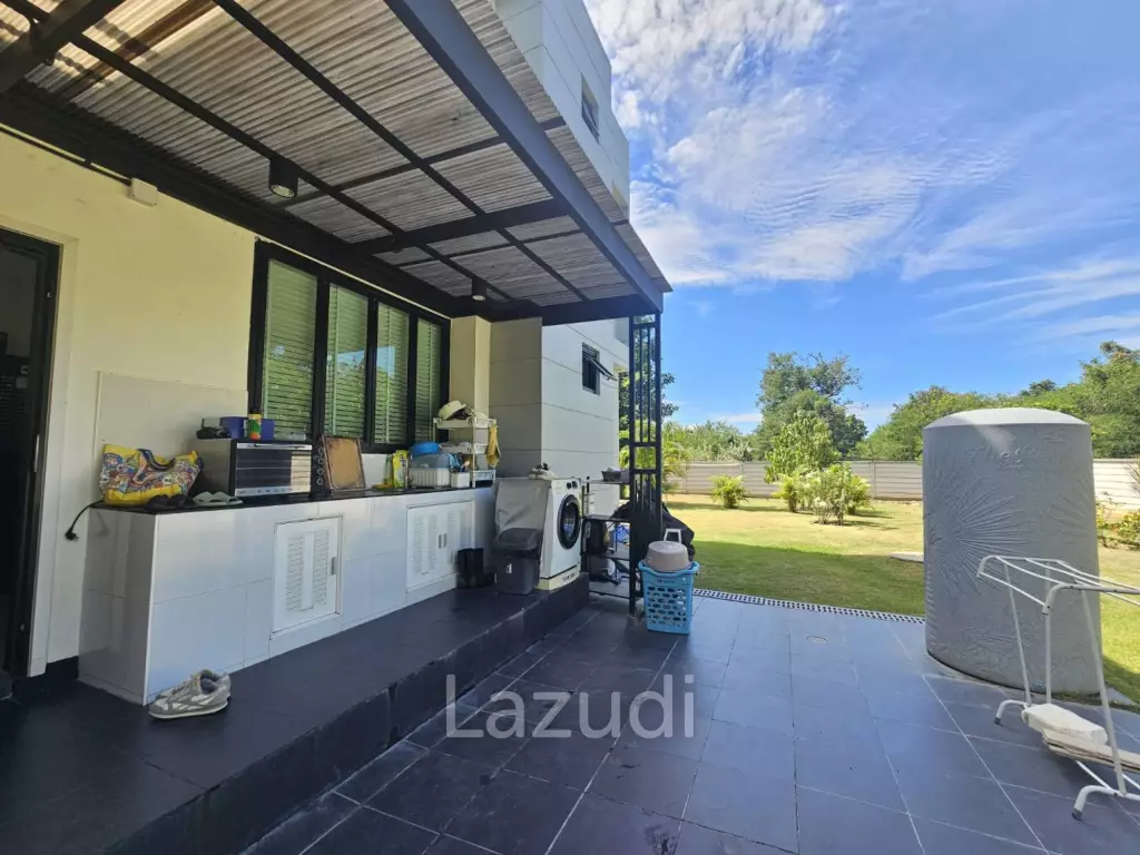 Modern 3 Bed Villa with 1.5 Rai Land  at Pranburi