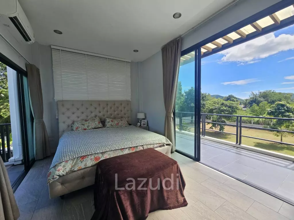 Modern 3 Bed Villa with 1.5 Rai Land  at Pranburi