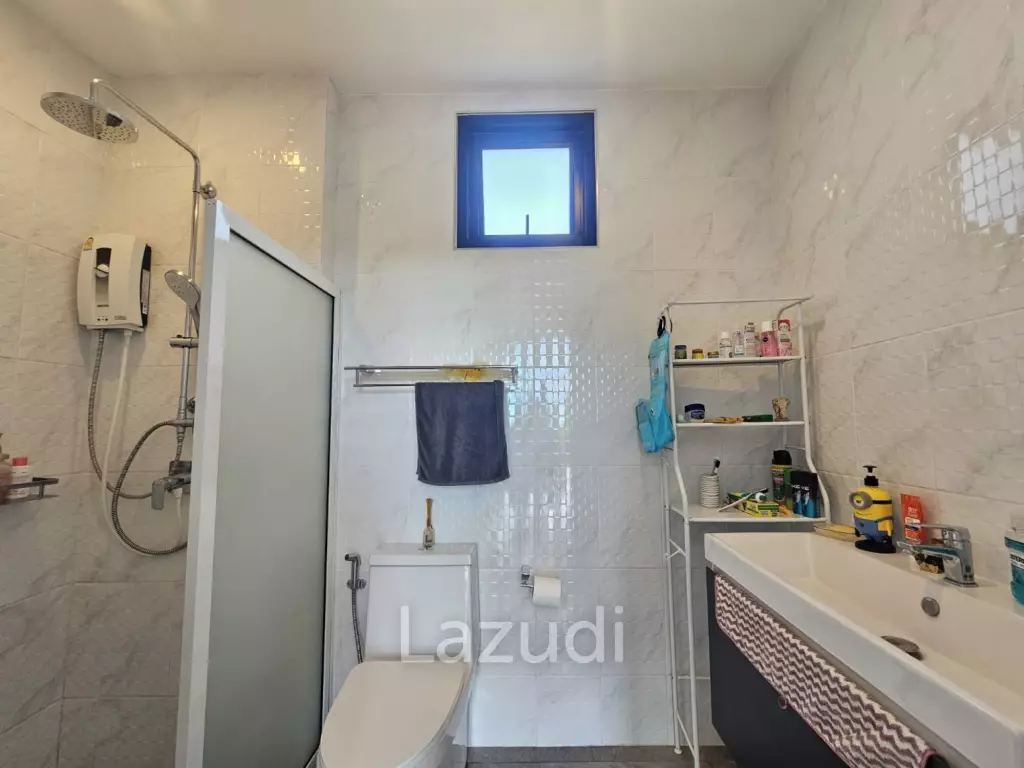 Modern 3 Bed Villa with 1.5 Rai Land  at Pranburi