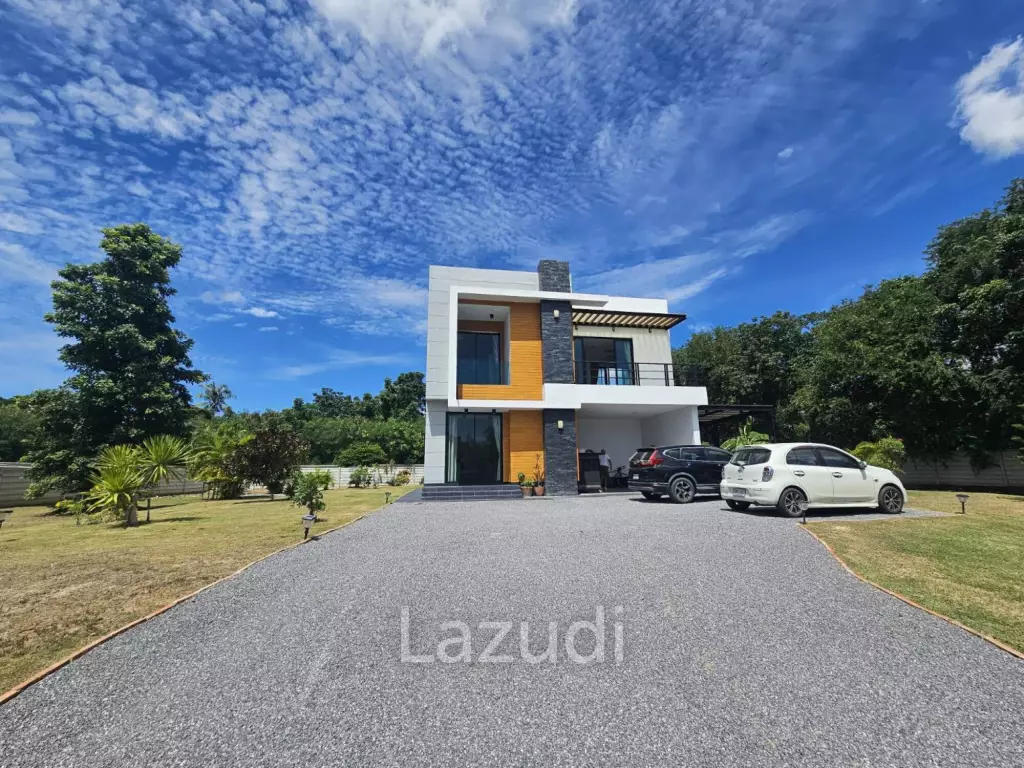 Modern 3 Bed Villa with 1.5 Rai Land  at Pranburi
