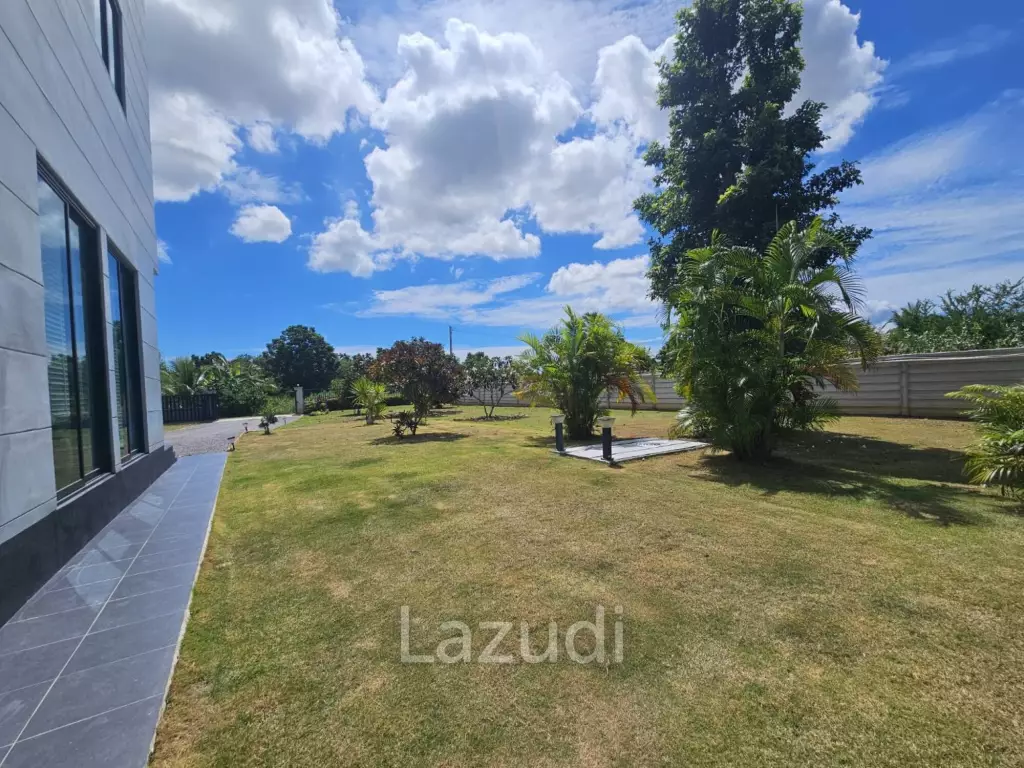 Modern 3 Bed Villa with 1.5 Rai Land  at Pranburi