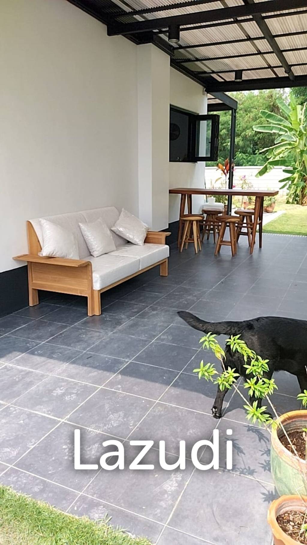 2,400 metro cuadrado 3 ` Casa de Venta