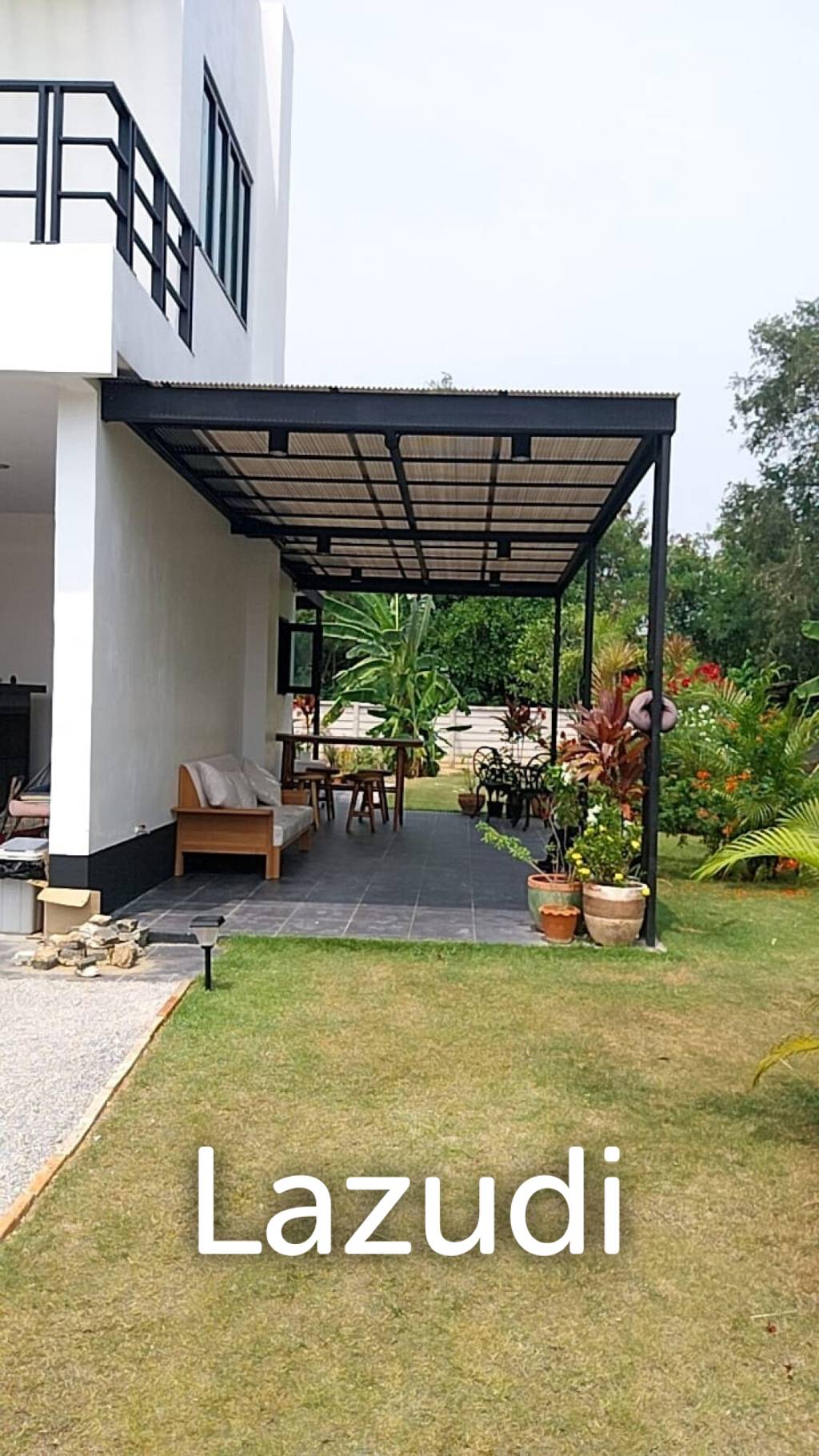 2,400 metro cuadrado 3 ` Casa de Venta