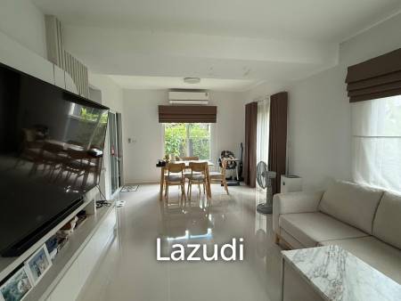 3 Bedrooms House For Sale/Rent in Siwalee Project