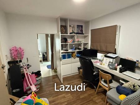 3 Bedrooms House For Sale/Rent in Siwalee Project