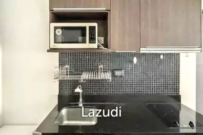 Stylish 1-Bed Condo at Ideo Q Phayathai Bangkok