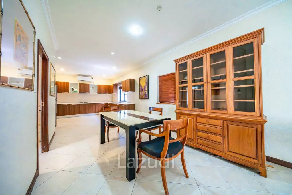 4 Bed 2 Bath 200 SQ.M. Majestic Residence