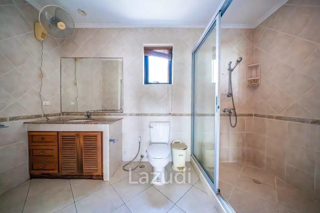 4 Bed 2 Bath 200 SQ.M. Majestic Residence