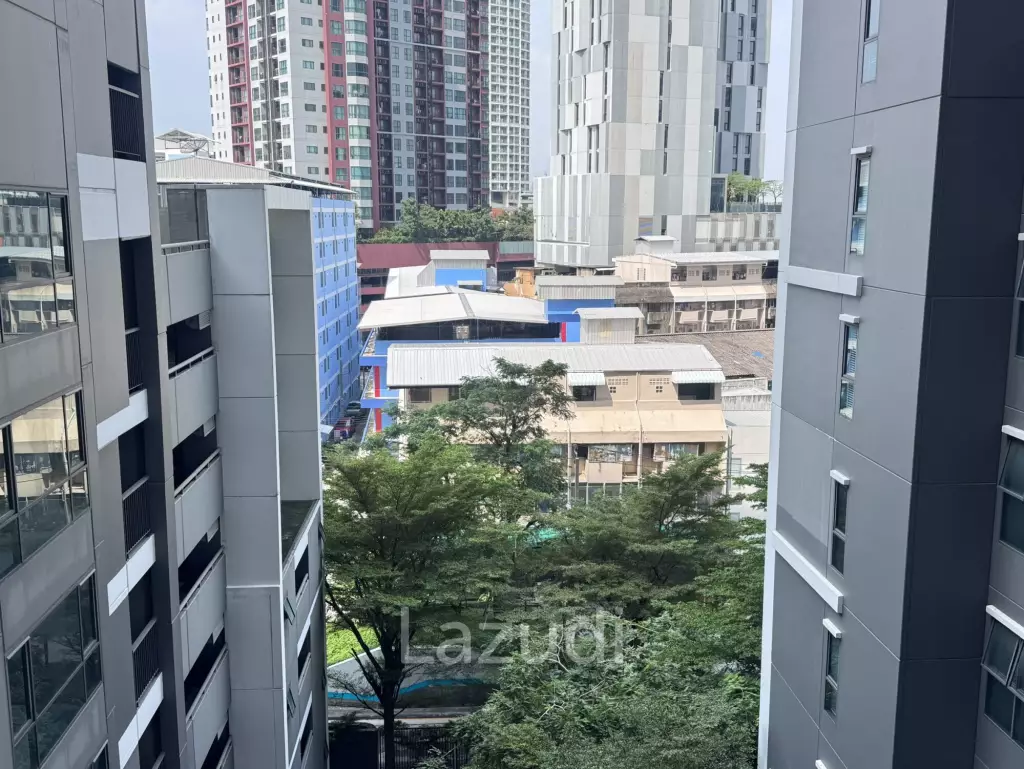 1 Bed plus 1 bath Condo 38 Sq.m. at Life Sukhumvit 48 Bangkok